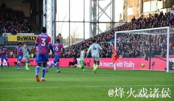 4场6球！25岁大英帝星复活，赛季进球上双，带队豪取4连胜！